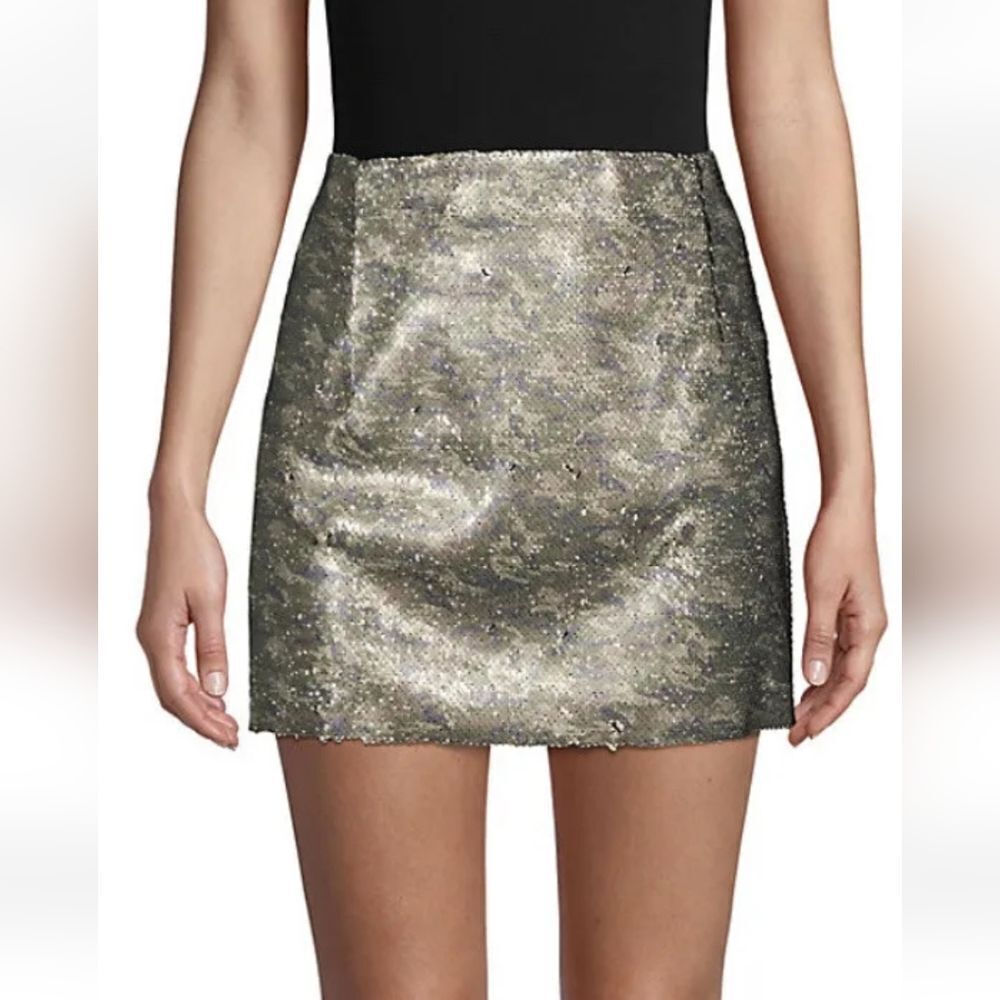 Free People One Camo Mini Skirt Reversible Sequin Back Zip Closur Womens Size 6